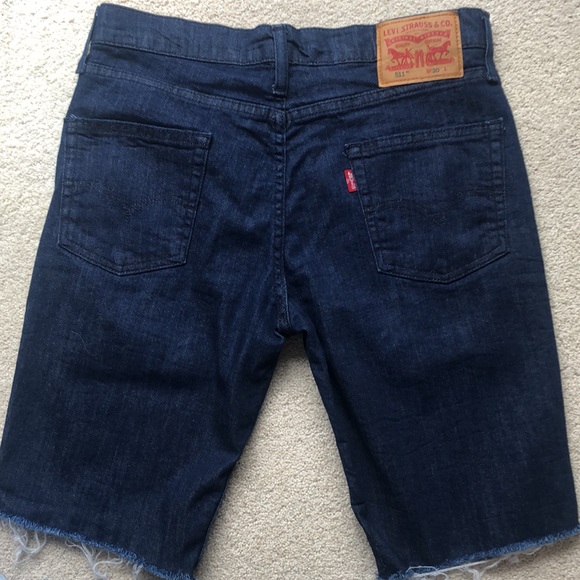Classic Levi’s 511 Men’s Denim Cut-Off Shorts - Picture 6 of 10